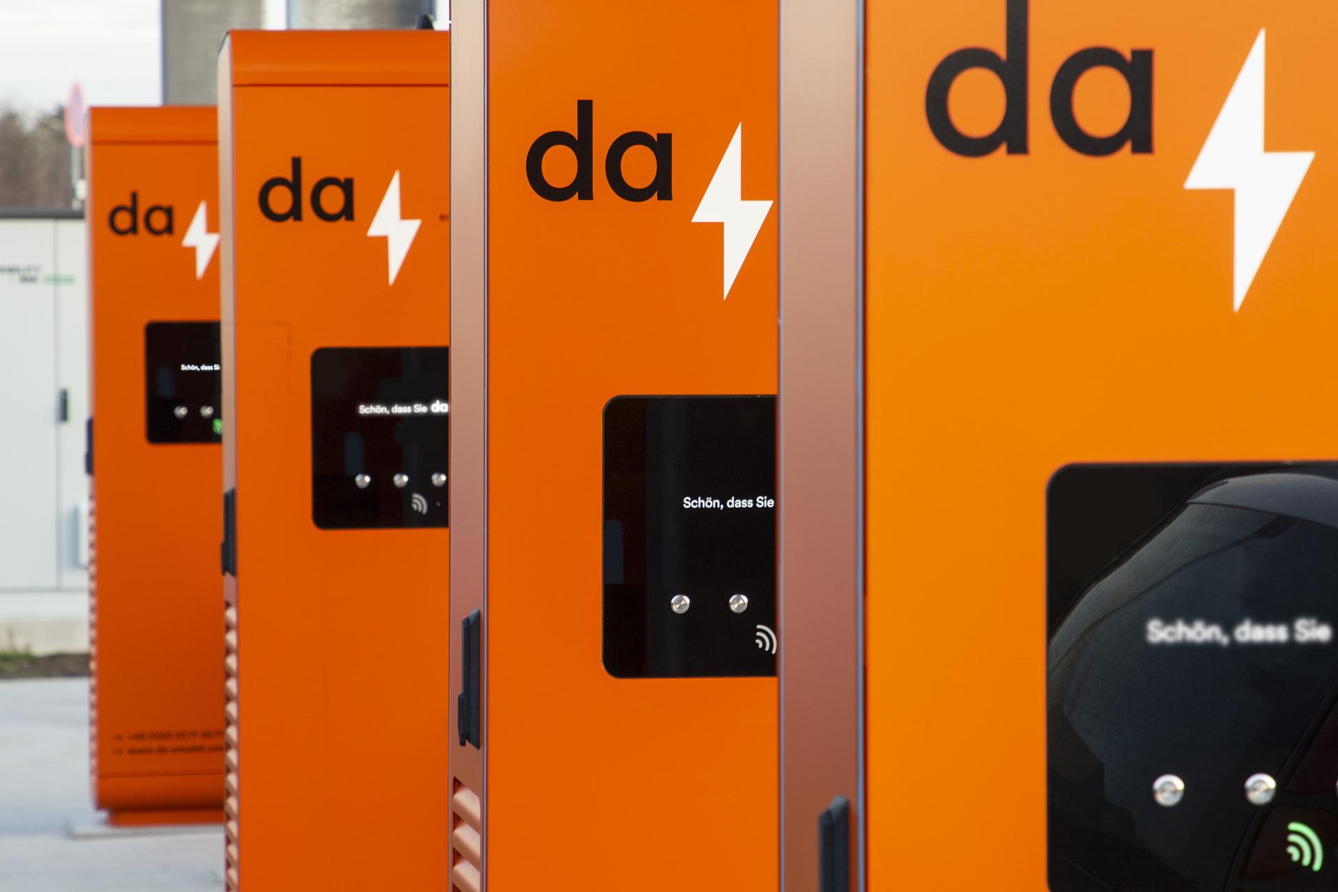 Da Emobil Charging Station
